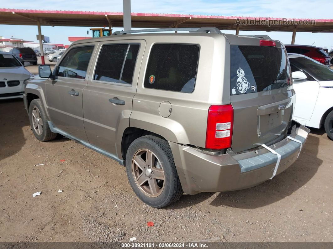 2008 Jeep Patriot Sport Tan vin: 1J8FT28W78D520747