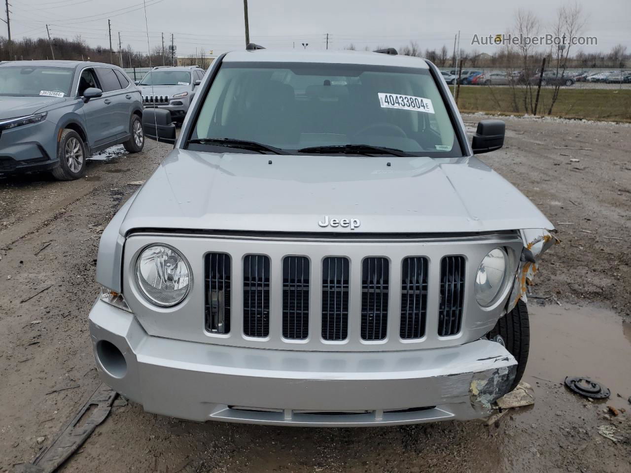 2008 Jeep Patriot Sport Silver vin: 1J8FT28W88D518084