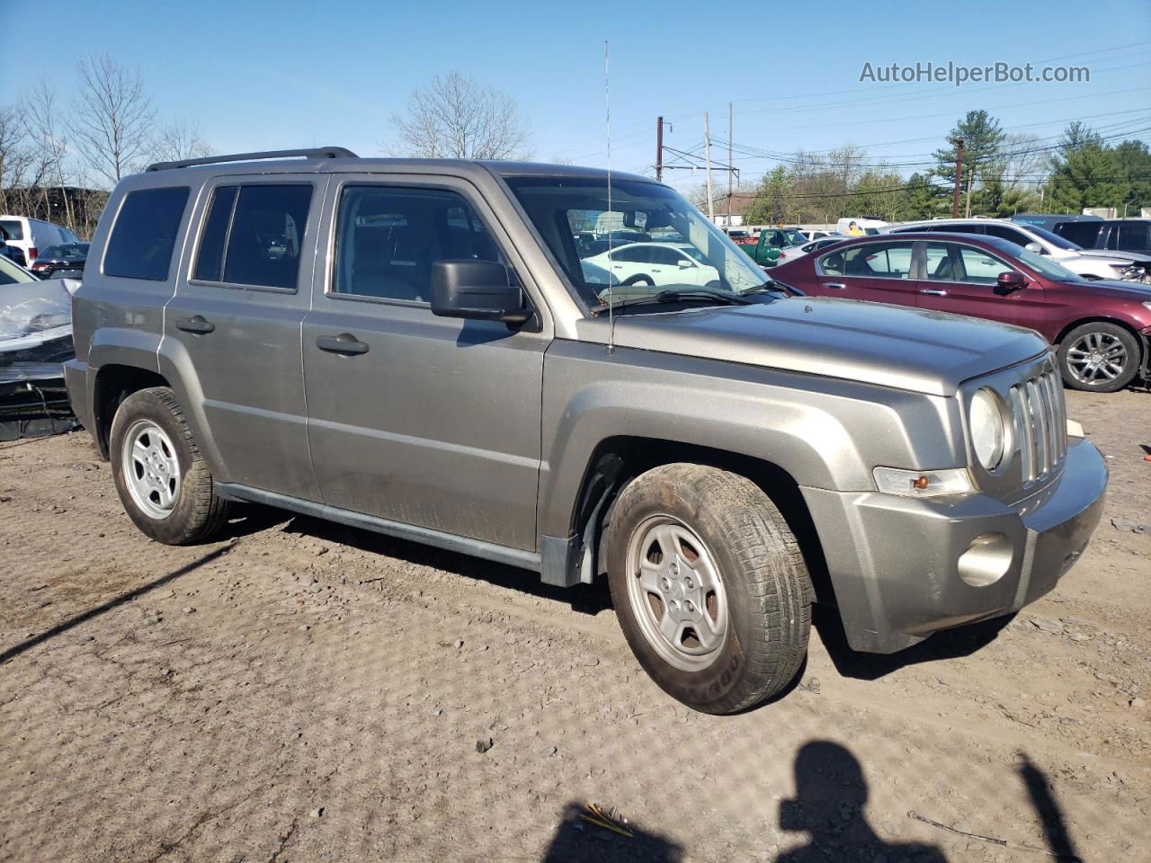 2008 Jeep Patriot Sport Tan vin: 1J8FT28W88D518831