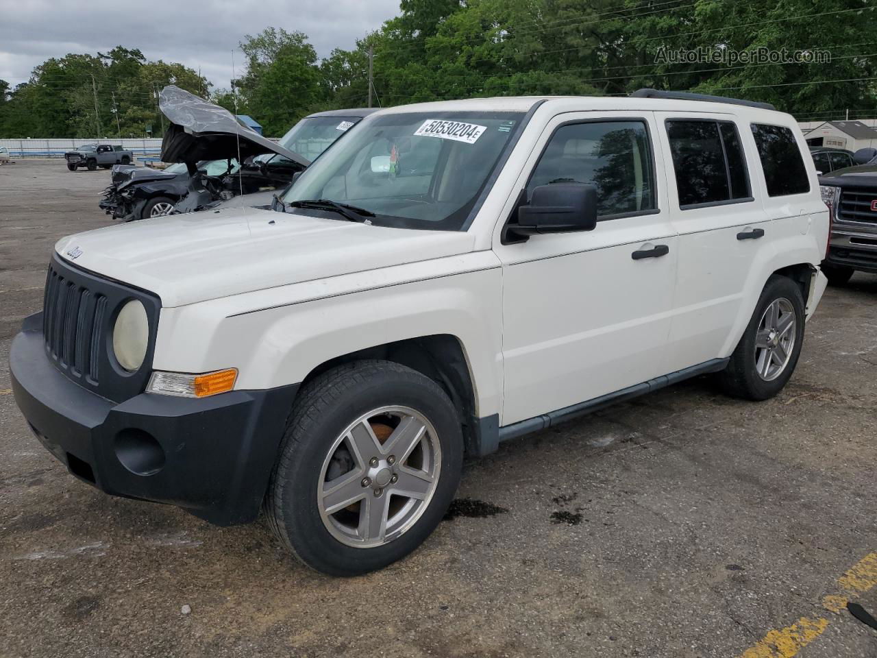 2008 Jeep Patriot Sport White vin: 1J8FT28W88D672665