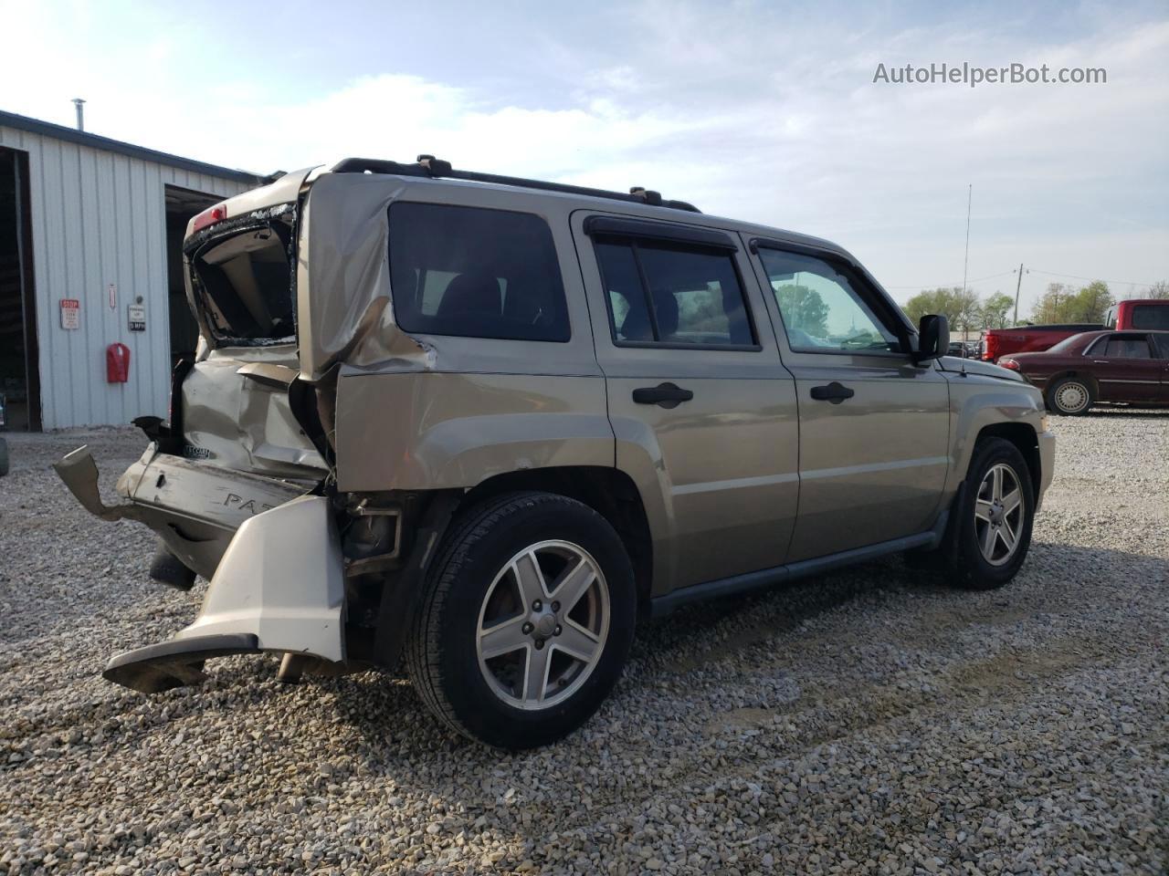 2008 Jeep Patriot Sport Серый vin: 1J8FT28W98D570386