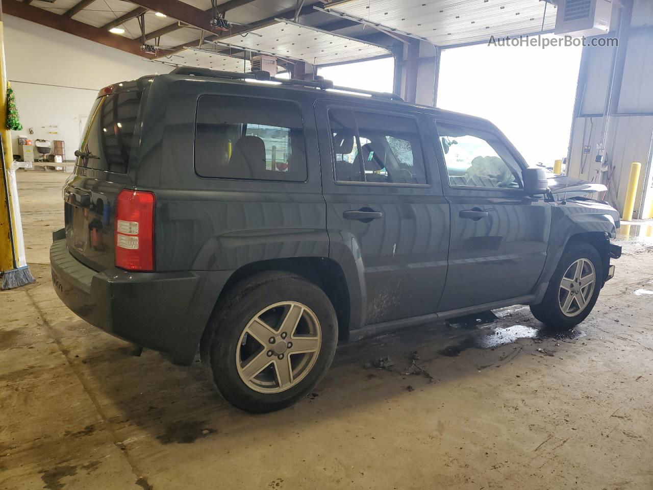 2008 Jeep Patriot Sport Gray vin: 1J8FT28W98D603645