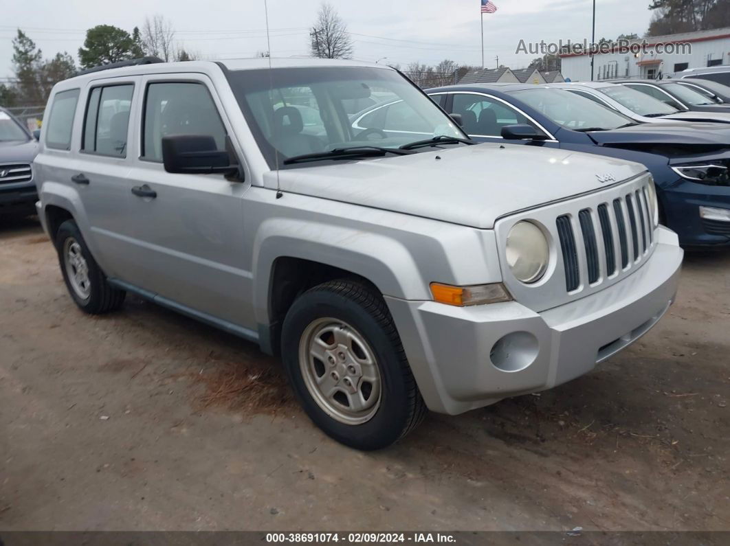 2008 Jeep Patriot Sport Silver vin: 1J8FT28WX8D504817