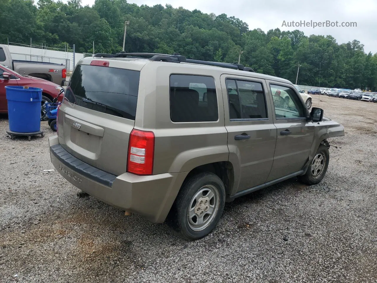 2008 Jeep Patriot Sport Gold vin: 1J8FT28WX8D518927