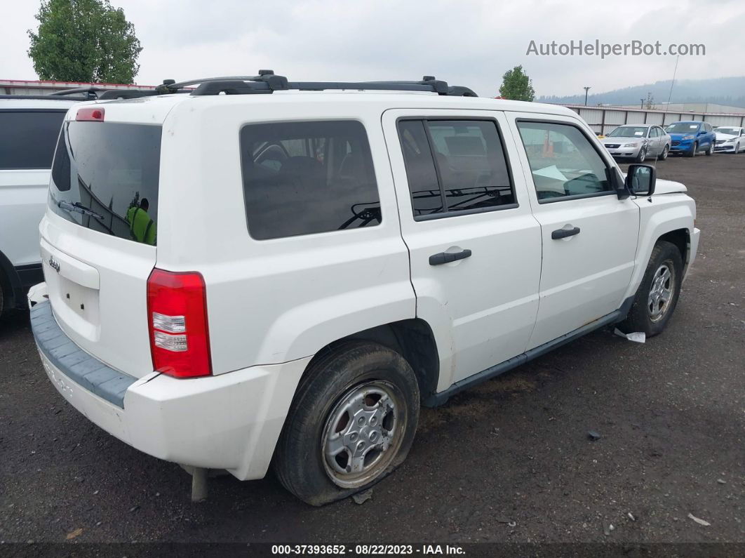 2008 Jeep Patriot Sport White vin: 1J8FT28WX8D595197