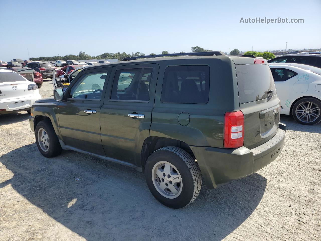 2008 Jeep Patriot Sport Green vin: 1J8FT28WX8D634208