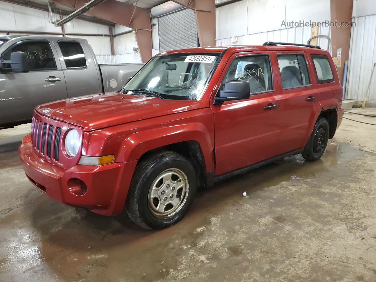 2008 Jeep Patriot Sport Burgundy vin: 1J8FT28WX8D750105