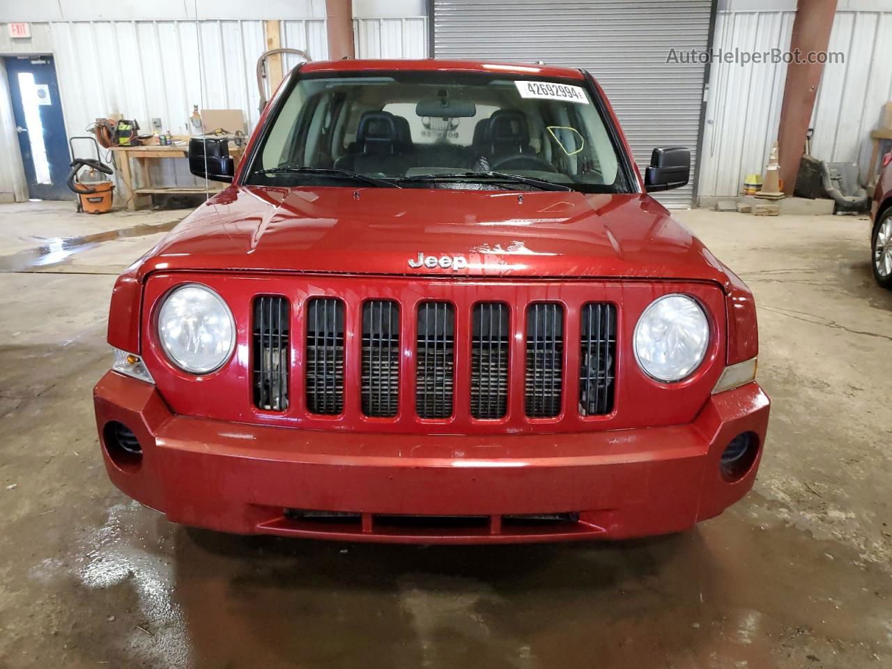 2008 Jeep Patriot Sport Burgundy vin: 1J8FT28WX8D750105