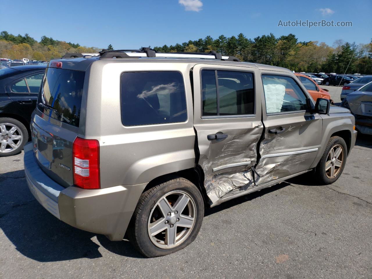 2008 Jeep Patriot Limited Бежевый vin: 1J8FT48W28D534938