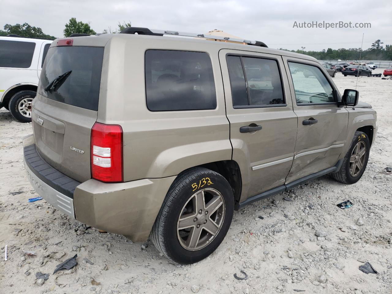 2008 Jeep Patriot Limited Желто-коричневый vin: 1J8FT48W78D520971