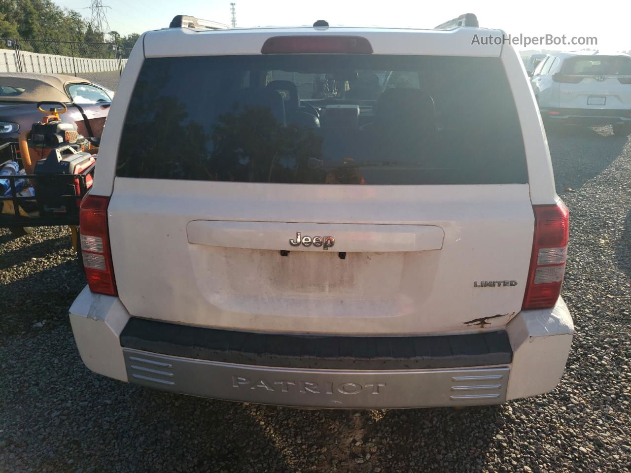 2008 Jeep Patriot Limited White vin: 1J8FT48W88D560444