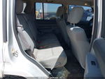 2006 Jeep Commander   Silver vin: 1J8HG48K06C150024