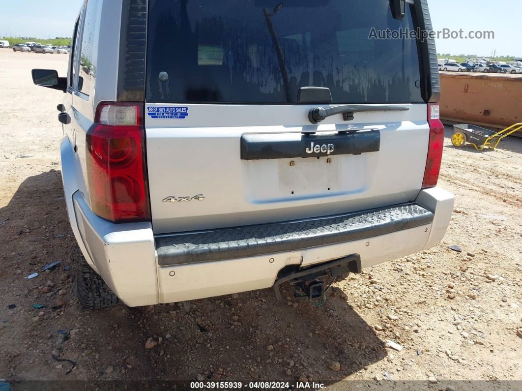 2006 Jeep Commander   Silver vin: 1J8HG48K06C150024