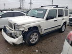 2006 Jeep Commander  White vin: 1J8HG48K56C156305