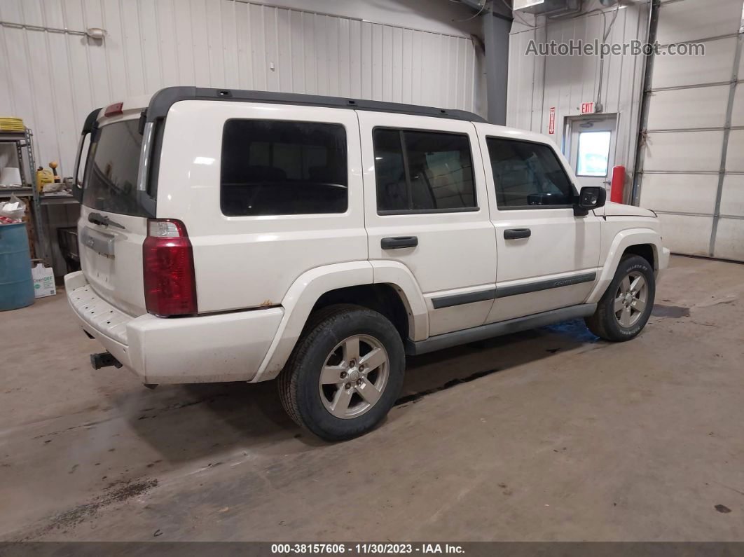 2006 Jeep Commander White vin: 1J8HG48K66C238897