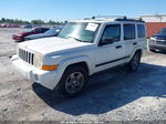 2006 Jeep Commander   White vin: 1J8HG48K86C208946