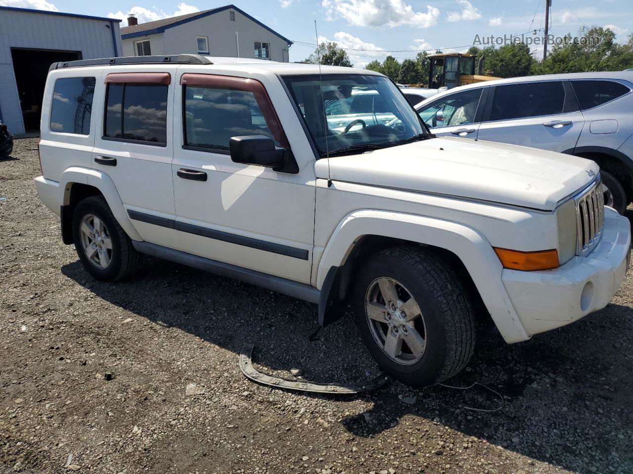 2006 Jeep Commander  White vin: 1J8HG48K86C305287