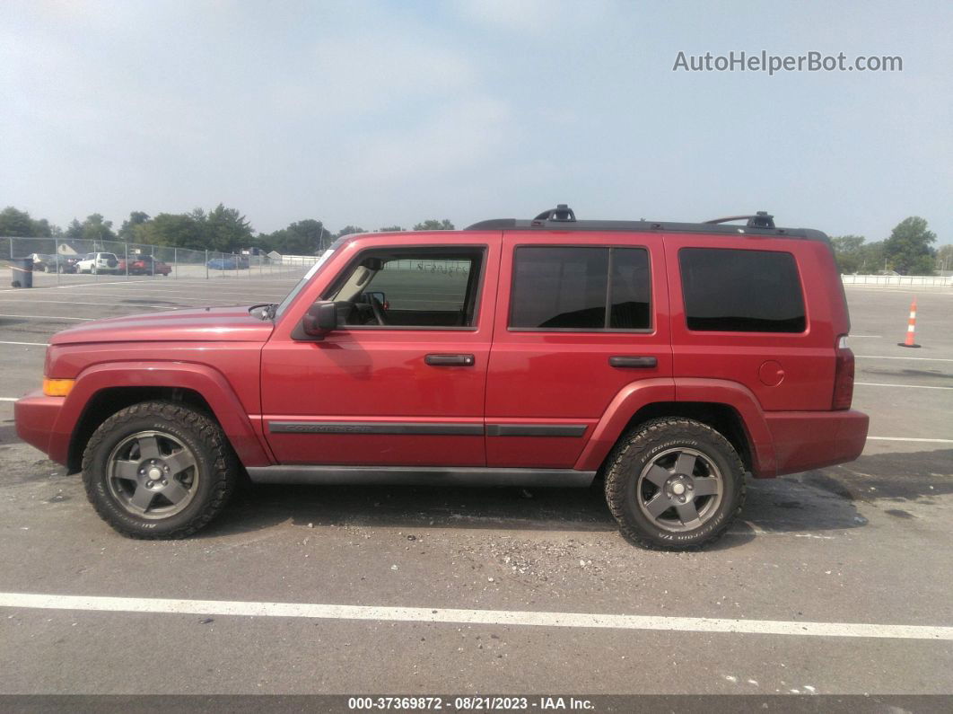 2006 Jeep Commander   Maroon vin: 1J8HG48K96C207014