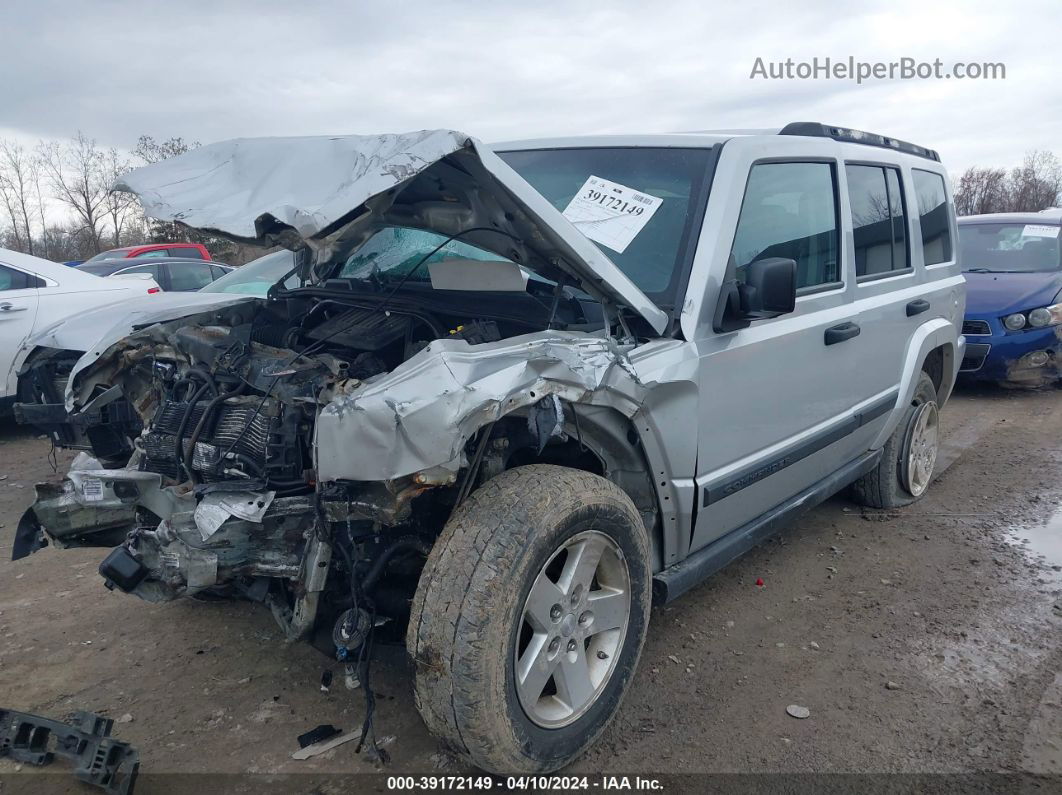 2006 Jeep Commander   Silver vin: 1J8HG48K96C244175