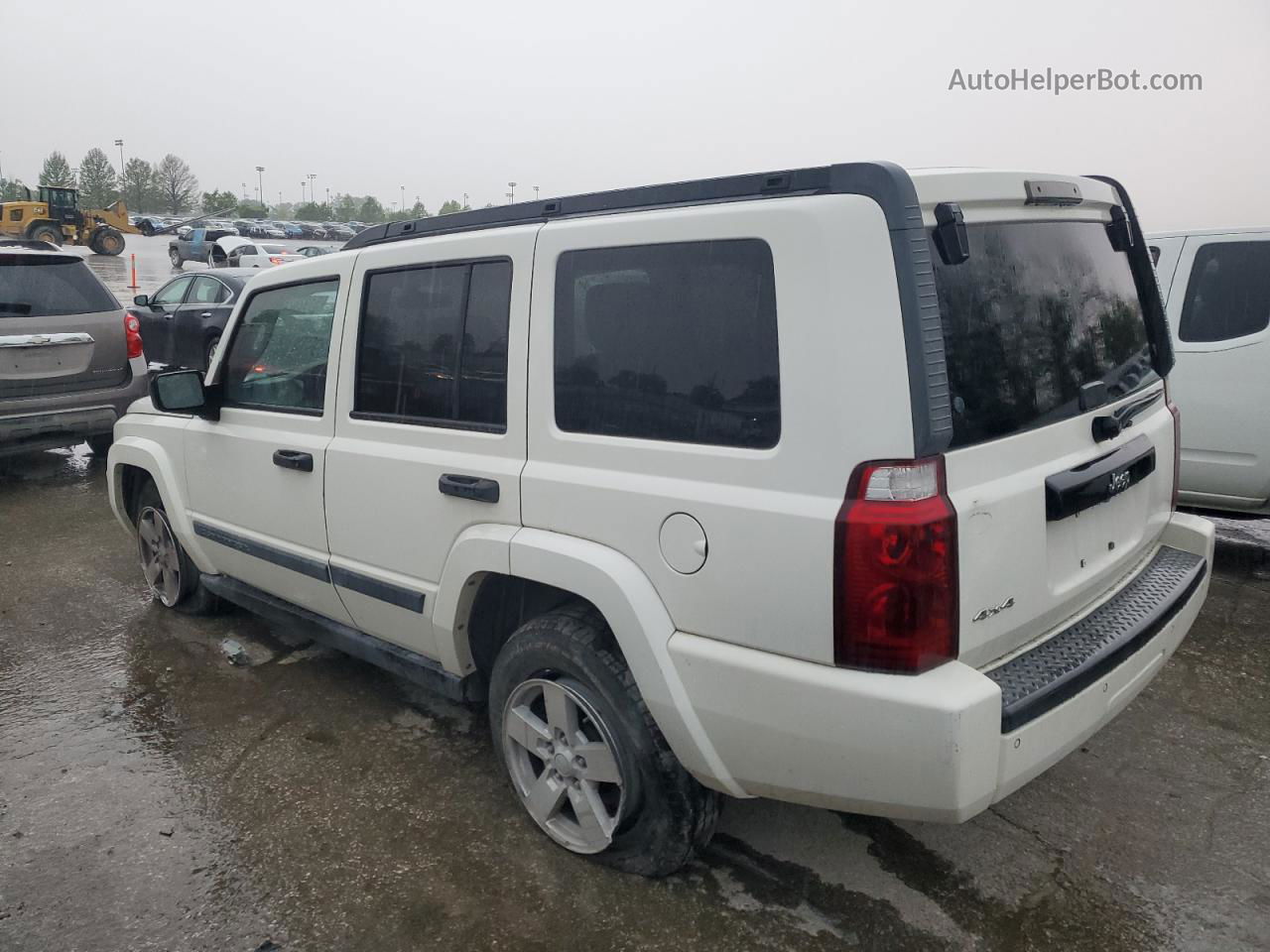 2006 Jeep Commander  White vin: 1J8HG48K96C316475