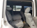 2006 Jeep Commander  White vin: 1J8HG48KX6C233900