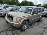 2006 Jeep Commander  Tan vin: 1J8HG48N06C198407