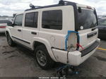 2006 Jeep Commander   White vin: 1J8HG48N06C228599