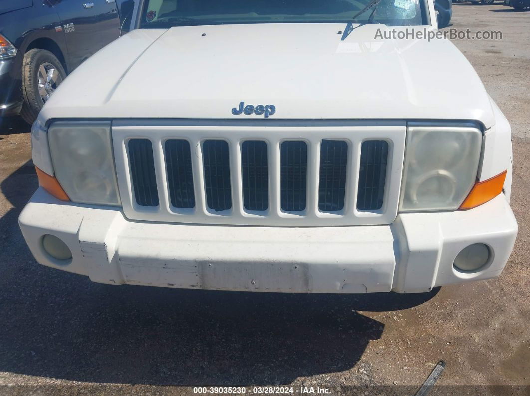 2006 Jeep Commander   White vin: 1J8HG48N16C346449