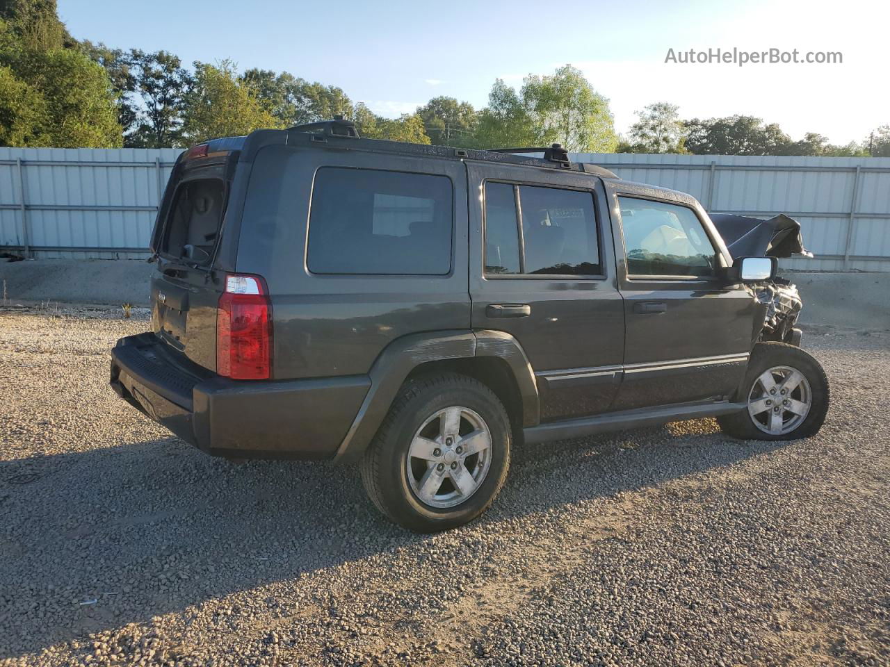 2006 Jeep Commander  Charcoal vin: 1J8HG48N26C337436