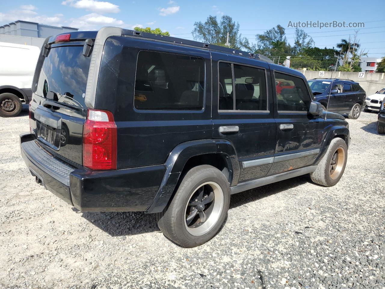 2006 Jeep Commander  Black vin: 1J8HG48N36C346355