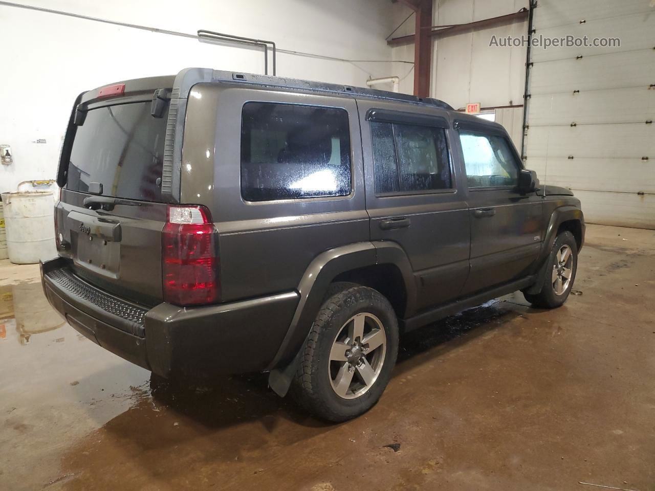 2006 Jeep Commander  Charcoal vin: 1J8HG48N46C313672