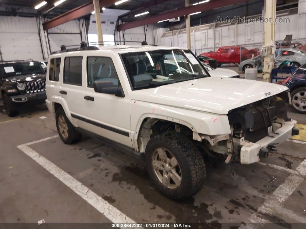 2006 Jeep Commander   White vin: 1J8HG48N96C352001