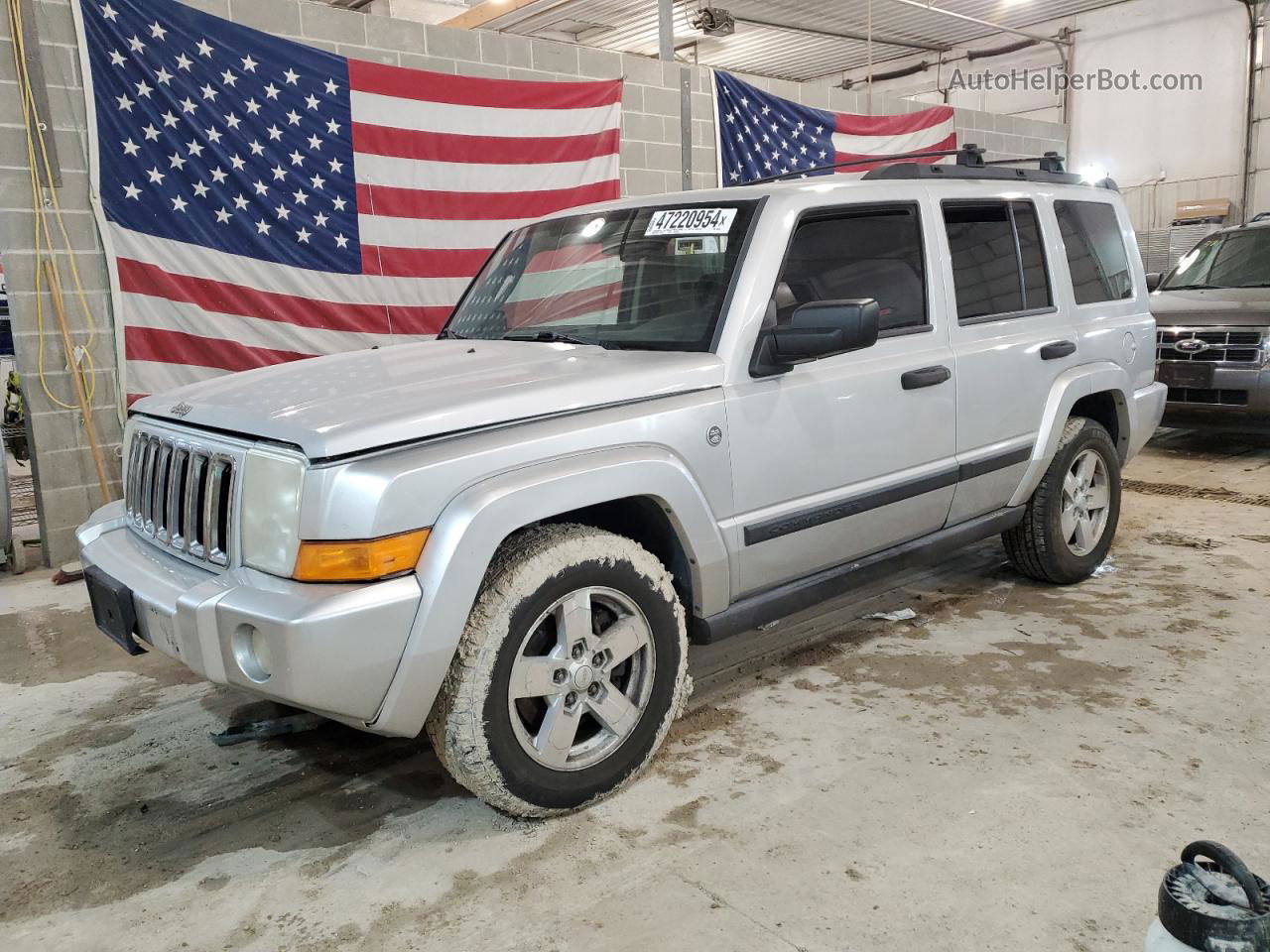 2006 Jeep Commander  Silver vin: 1J8HG48NX6C237696