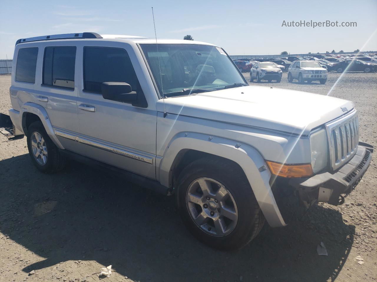 2006 Jeep Commander Limited Серебряный vin: 1J8HG58286C219418