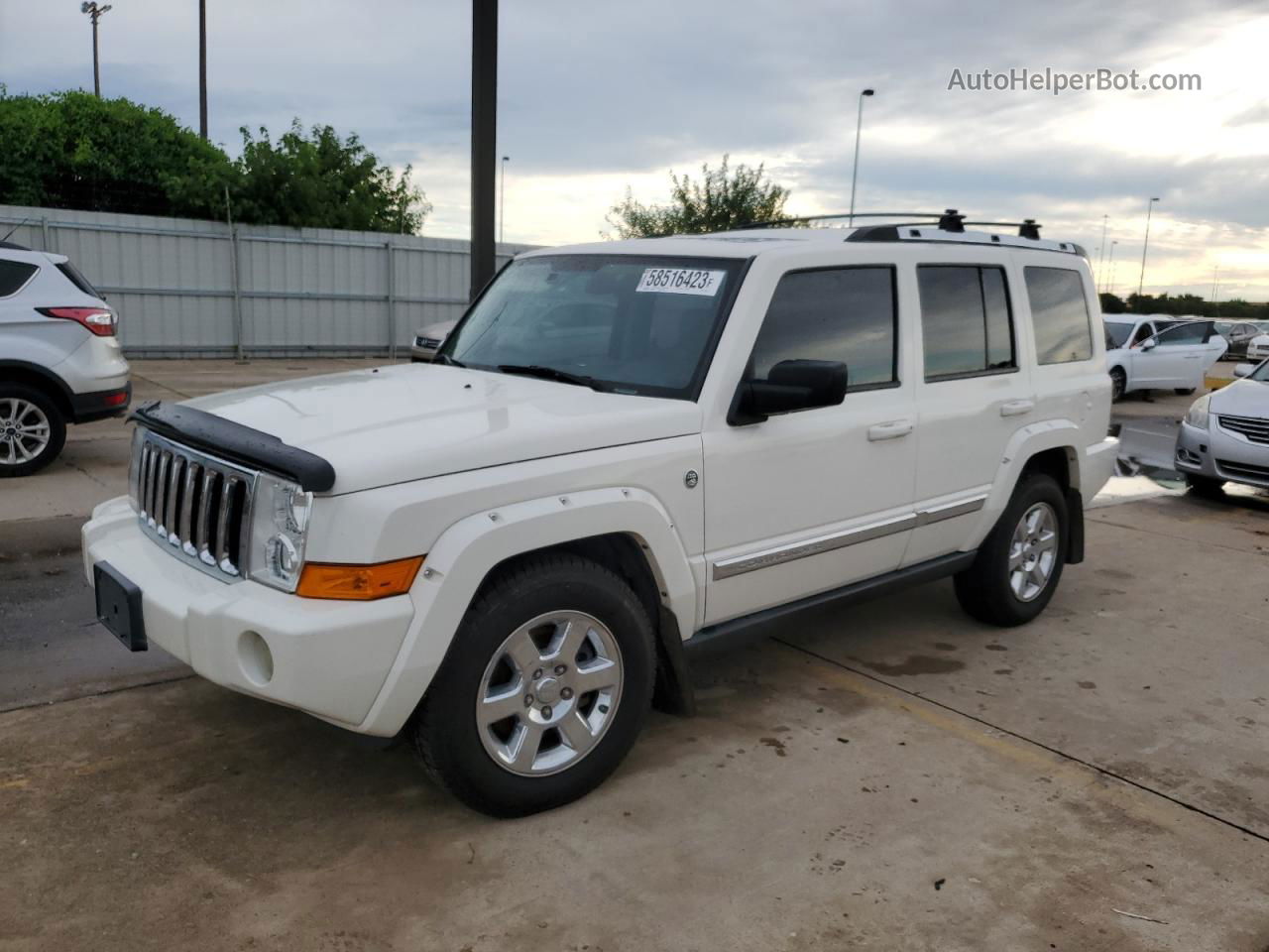 2006 Jeep Commander Limited White vin: 1J8HG582X6C198555