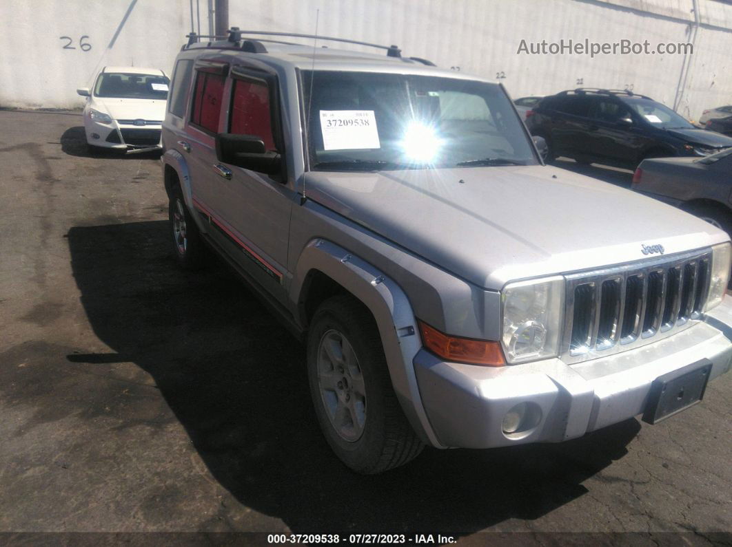 2006 Jeep Commander Limited Серебряный vin: 1J8HG582X6C275781