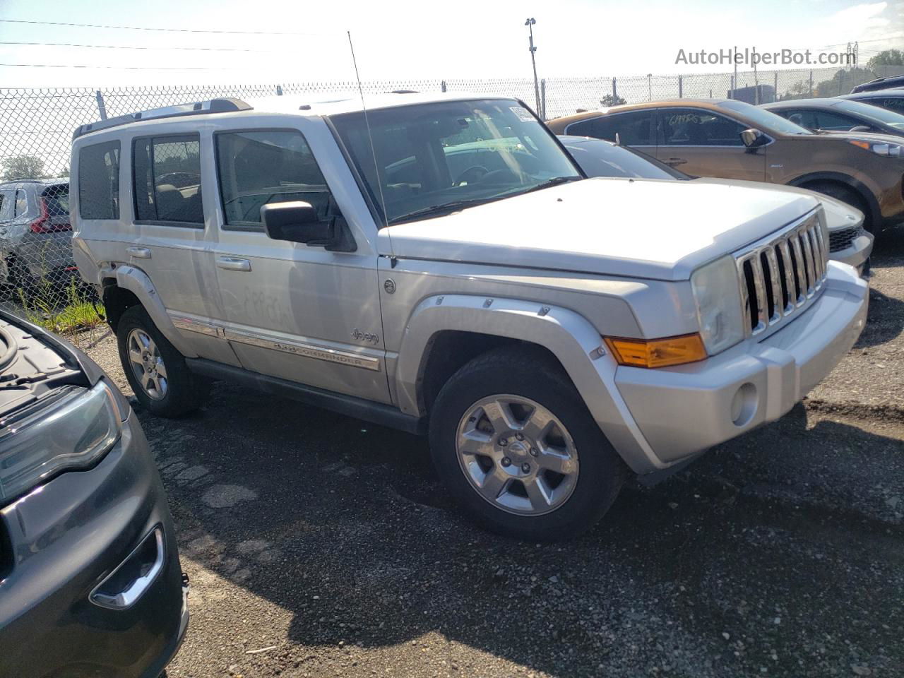 2006 Jeep Commander Limited Silver vin: 1J8HG58N86C301238