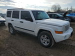 2006 Jeep Commander  White vin: 1J8HH48K56C136472