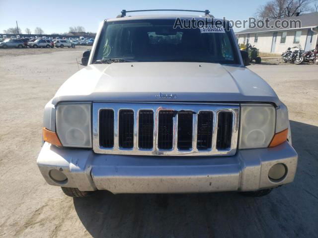 2006 Jeep Commander  Silver vin: 1J8HH48N36C156956