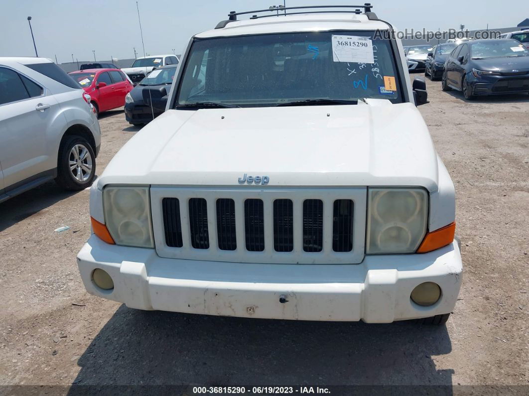 2006 Jeep Commander   White vin: 1J8HH48N36C339600