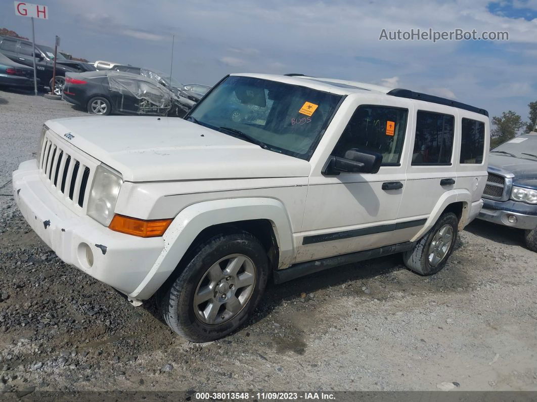 2006 Jeep Commander   White vin: 1J8HH48NX6C125641