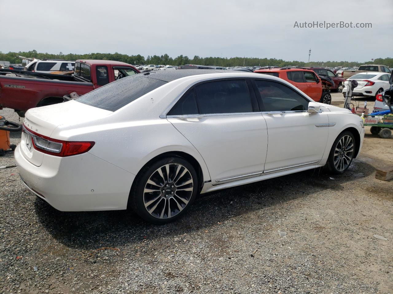 2017 Lincoln Continental Reserve White vin: 1LN6L9NC2H5636499