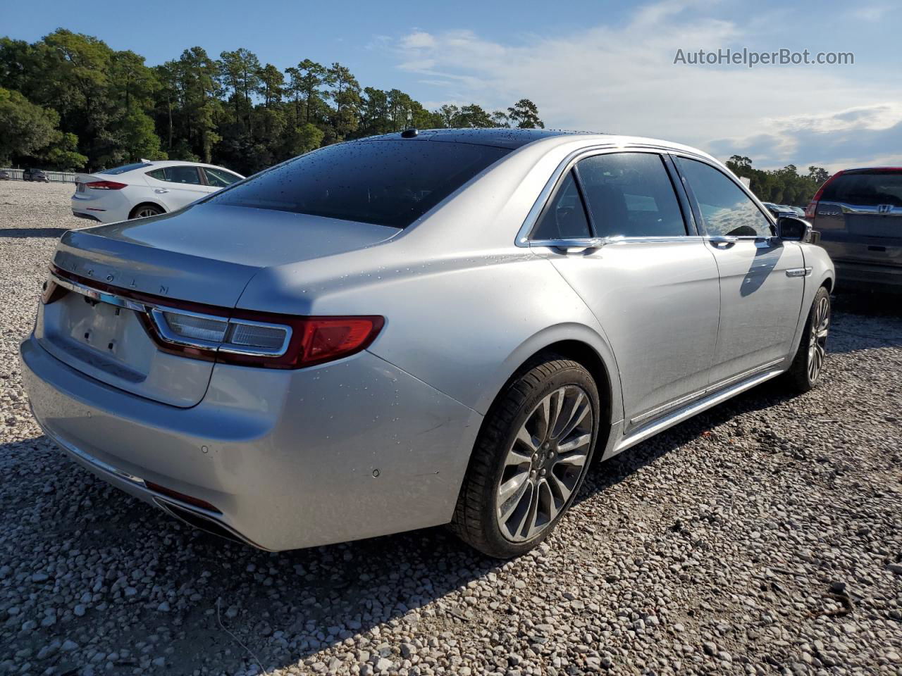 2017 Lincoln Continental Reserve Silver vin: 1LN6L9NP0H5614701