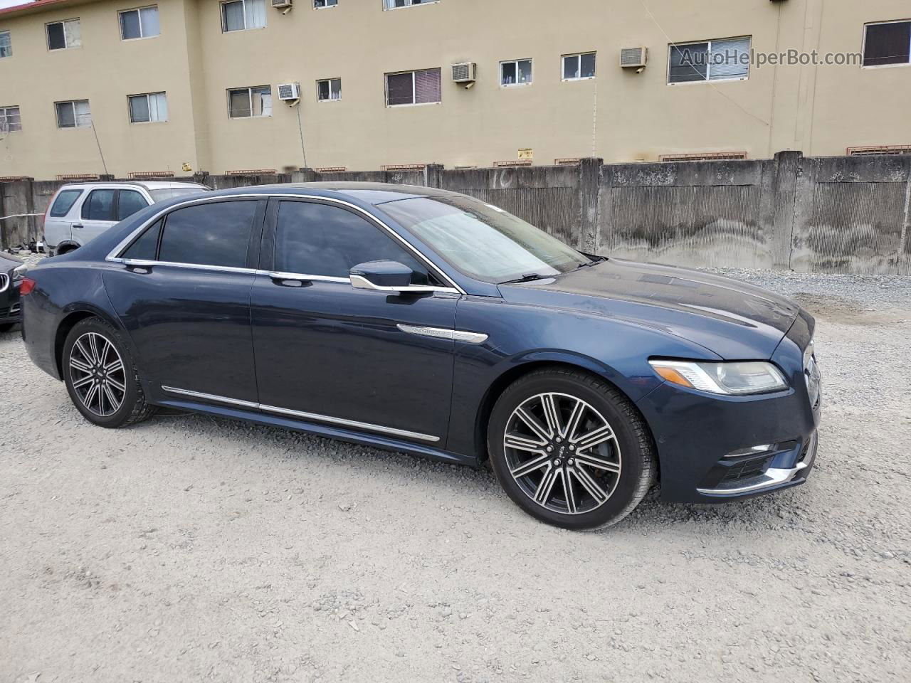 2017 Lincoln Continental Reserve Blue vin: 1LN6L9RP1H5603040