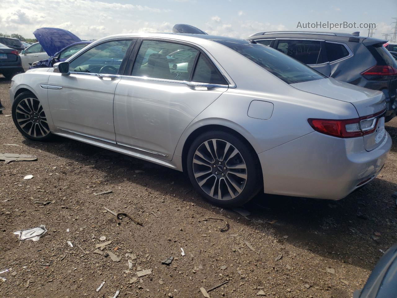 2017 Lincoln Continental Reserve Серебряный vin: 1LN6L9RP9H5609099