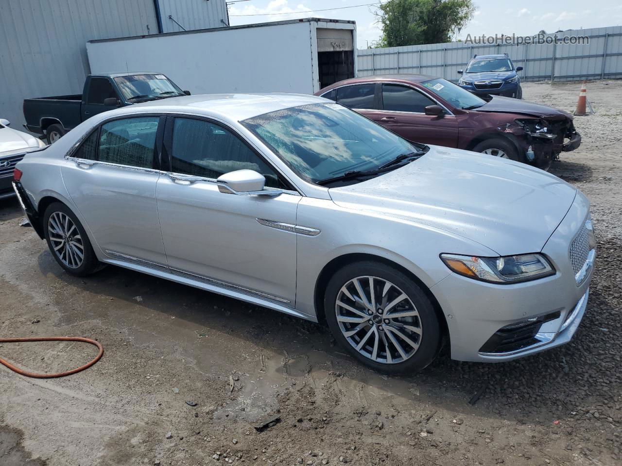 2017 Lincoln Continental Select Silver vin: 1LN6L9SP0H5610622