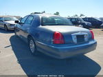 1999 Lincoln Town Car Signature Светло-синий vin: 1LNFM82W5XY605587