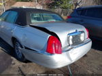 1999 Lincoln Town Car Signature Серебряный vin: 1LNFM82W8XY603431