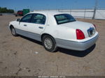 1999 Lincoln Town Car Signature White vin: 1LNFM82W8XY613554