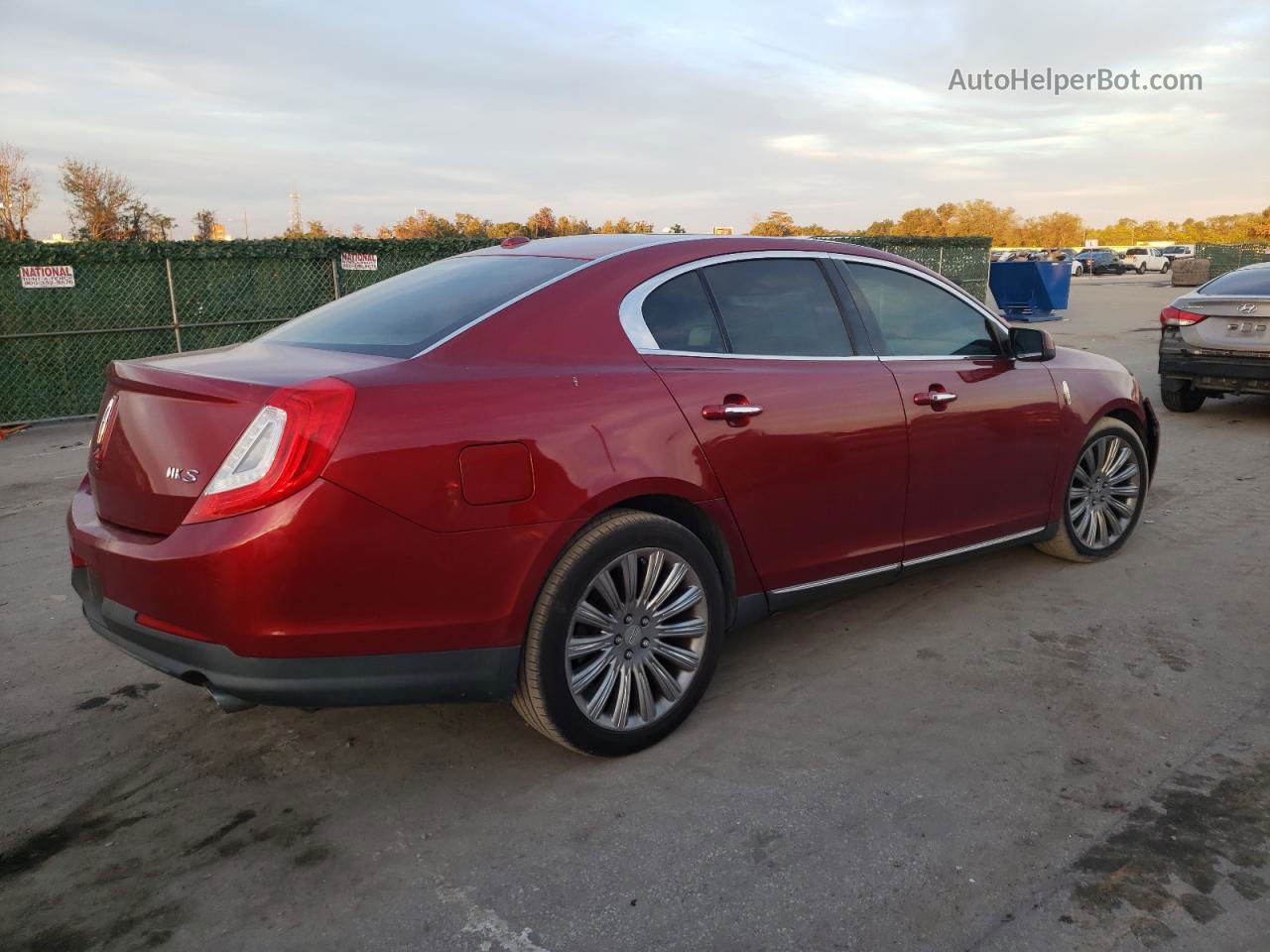 2014 Lincoln Mks  Red vin: 1LNHL9DK6EG611977